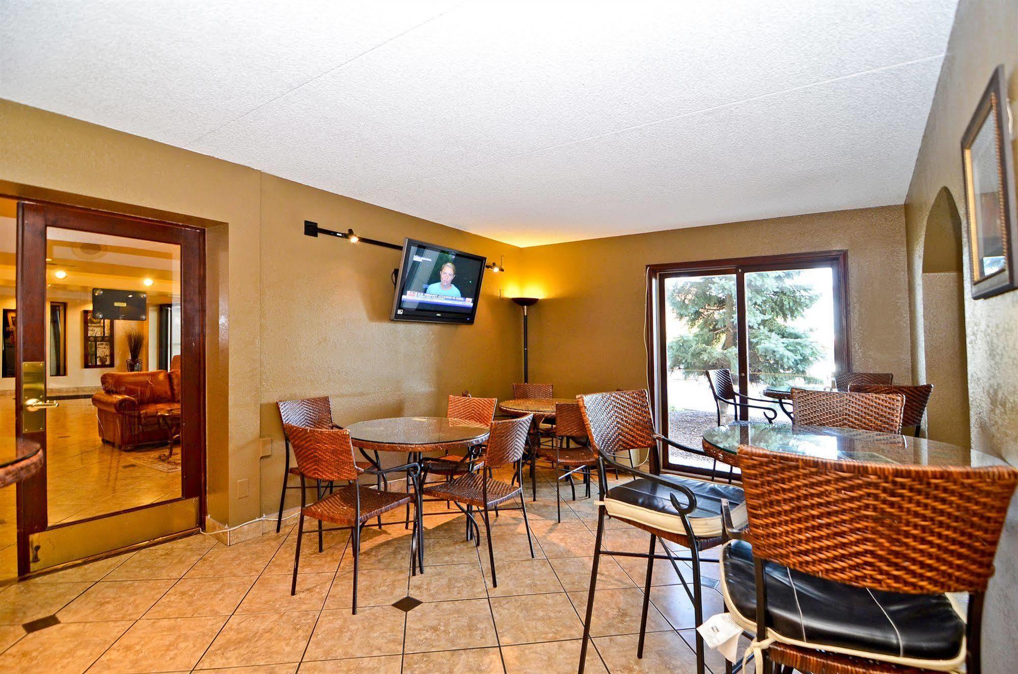Comfort Inn&Suites Rochelle Exterior foto